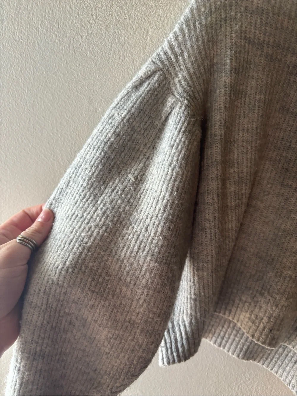 H&M Light Gray Ribbed Crewneck Sweater